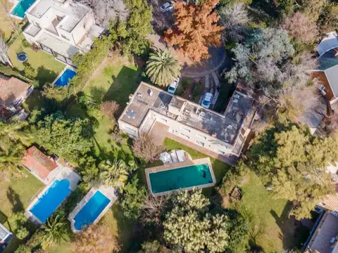 Casa en Venta en Los Ángeles Village, USD 365.000