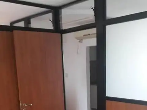 Oficina en Venta en Parque, USD 152.000