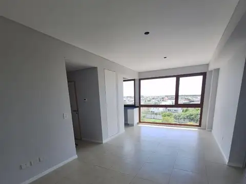 Caseros 1700, Piso 4°