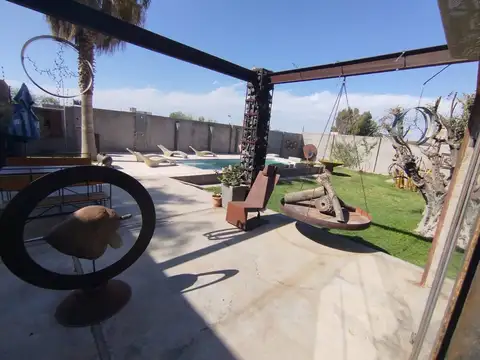 Casa 6 ambientes con 3 baños