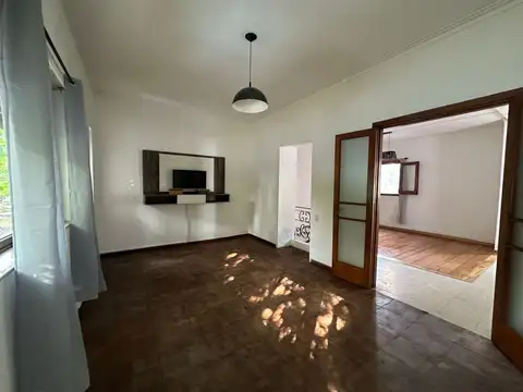 Depto Tipo Casa en Alquiler al Sureste