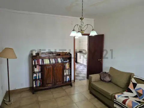 Casa en Venta en Los Hornos, USD 112.000