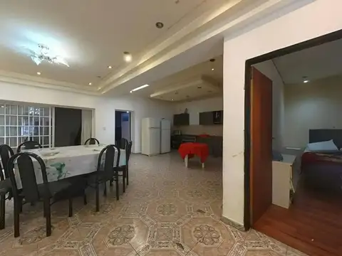 Depto Tipo Casa en Venta en Villa General Mitre, USD 165.000