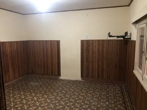Depto Tipo Casa 4 ambientes con 1 baño