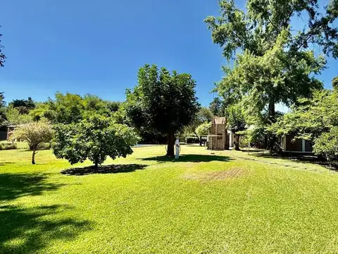 VENTA CASA PILETA ARBOLADA EXCELENTE EL REMANSO