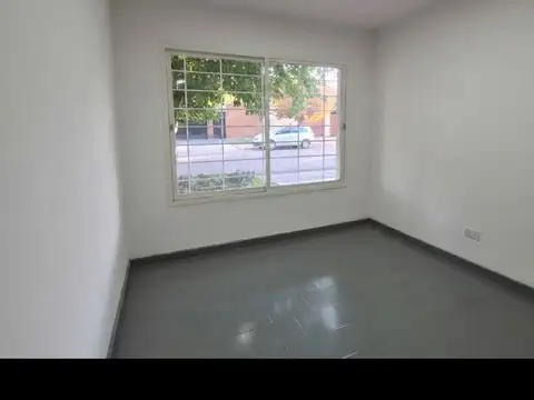 Depto Tipo Casa en Venta en Coronel Dorrego, USD 49.000