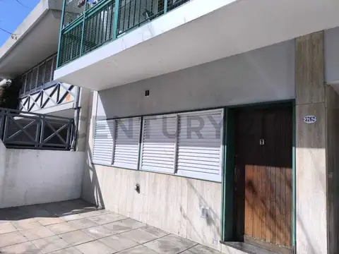 Oficina en Alquiler con 1 cochera