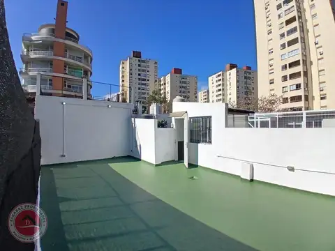 Depto Tipo Casa en Alquiler de 3 dormitorios
