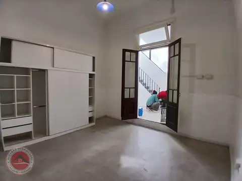 Depto Tipo Casa en Alquiler 60 años