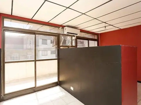 Oficina en Alquiler 21 años