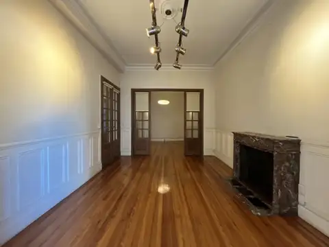 Departamento en Alquiler 105 años