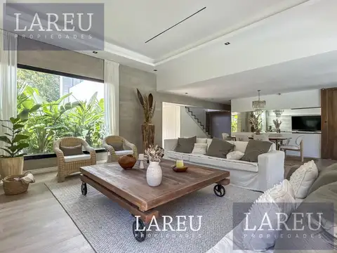 Casa en Alquiler en Ayres De Pilar, USD 10.000