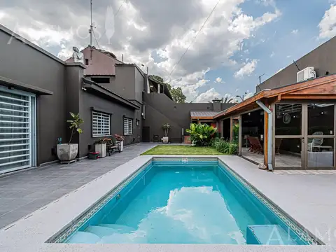VENTA CASA 5 AMBIENTES VILLA SARMIENTO AMOBLADA