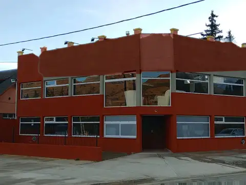 LOCAL COMERCIAL Y DUPLEX DE 2 DORMITORIOS