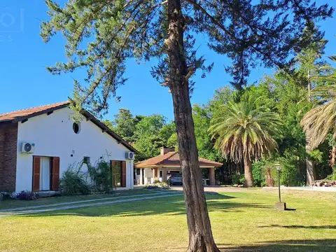 LDO. Venta Casa 5 amb Remodelada con pileta Lote de 1802m2 APTO CRÉDITO El Remanso, Exaltacion de la Cruz