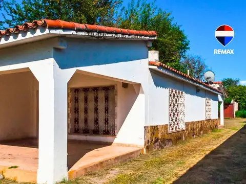 CASA EN VENTA CON GALPON SOBRE RN 68 CERRILLOS