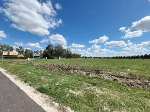 VENTA 2 LOTES 600M2 C/U BARRIO PRIVADO SANTA PAULA