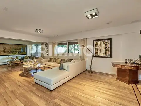 Departamento en Venta con 2 cocheras