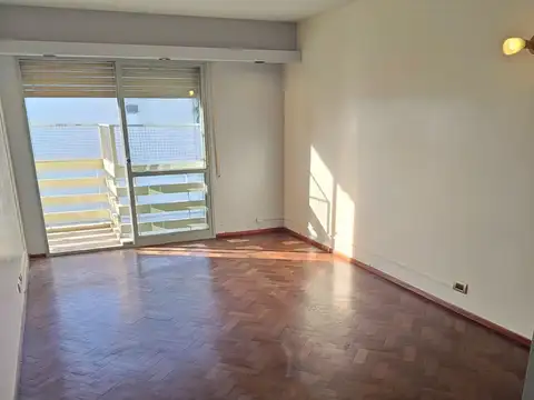 Departamento en Alquiler de 3 ambientes