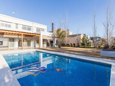 Casa en Venta en Barrio Cerrado Weston, Moreno