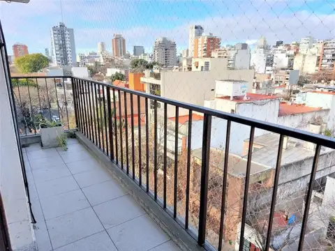 Nuñez, Ibera 2100, 4 amb, 95m2, u$s 1,400 + expensas + servicios.  (TEMPORARIO 3 MESES MIN)