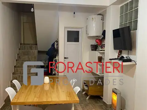 Depto Tipo Casa en Alquiler de 1 dormitorio