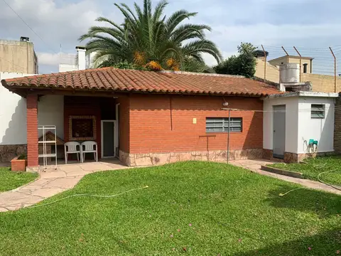Casa en Venta en Ramos Mejía, USD 195.000