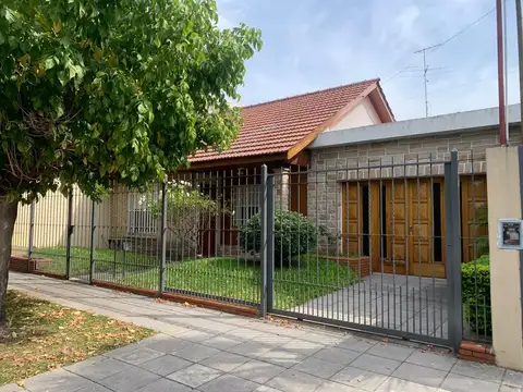 Casa - Venta - Argentina, La Matanza - Caupolican 573