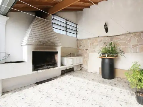 Casa en Venta en Banfield, USD 240.000