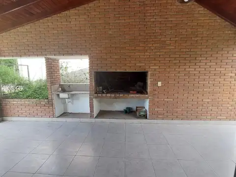 Casa en Alquiler en Pueblo Esther, $ 1.200.000
