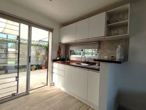 Depto Tipo Casa 3 ambientes con 1 baño