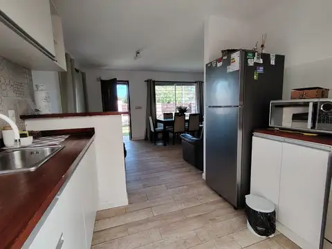 Depto Tipo Casa en Venta con 1 cocheras