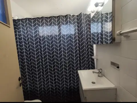 Departamento en Alquiler en Versalles, $ 650.000