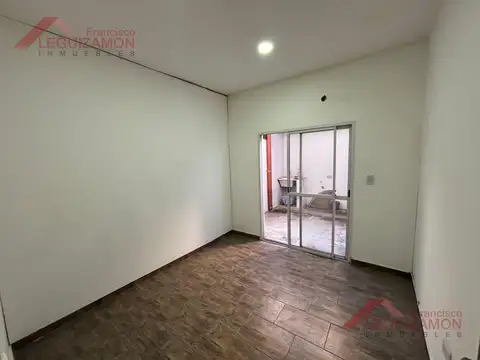 Departamento en Alquiler en Lomas del Mirador, $ 480.000