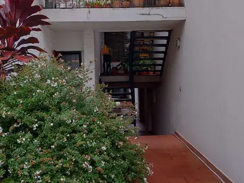 Depto Tipo Casa en Venta en Villa General Mitre, USD 265.000