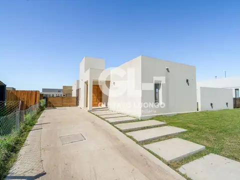 Casa en Venta en Country Club Manuel Belgrano, USD 170.000