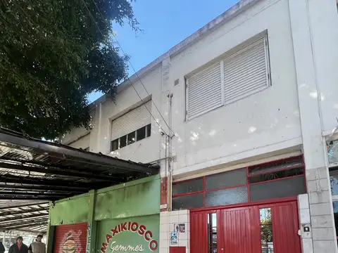 Local en Venta en Villa Pueyrredón, USD 220.000