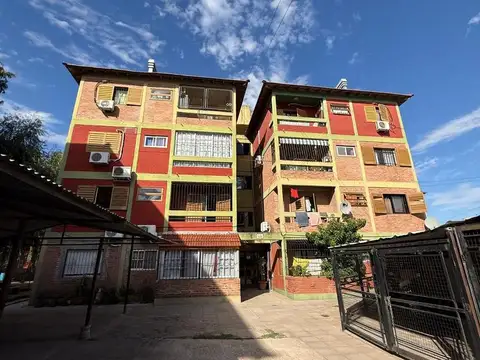 Departamento en Isidro Casanova