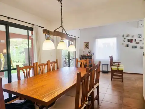 CASA EN ALQUILER EN SANTA MARIA DE LOS OLIVOS