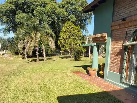Casa en Venta con 1 cochera