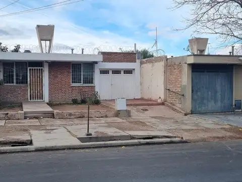 Venta casa Barrio Infanta. Las Heras.
