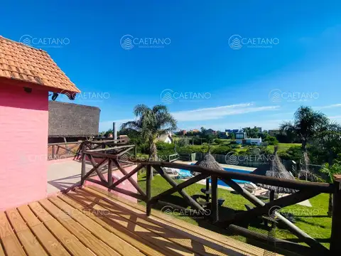 Casa en Alquiler Temporal de 4 dormitorios