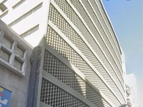VENTA COCHERA CUBIERTA  3 piso MAR DEL PLATA