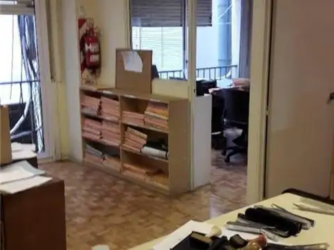 Oficina en Venta en Tribunales, USD 290.000
