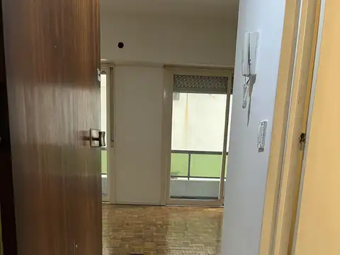 Departamento en Alquiler en Recoleta, $ 600.000