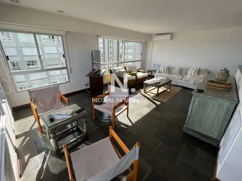 Departamento 4 ambientes con 2 baños