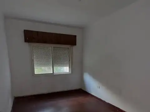 VENDO. Casa en calle Concejal Veiga. Concordia, ER.