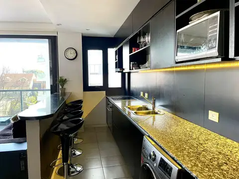 Departamento en Alquiler con 1 cocheras