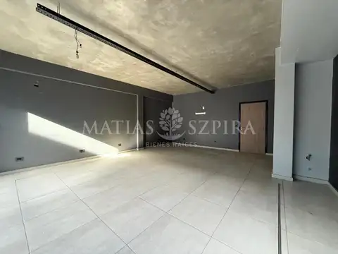 Oficina en Alquiler en Barrio Parque Leloir, USD 800