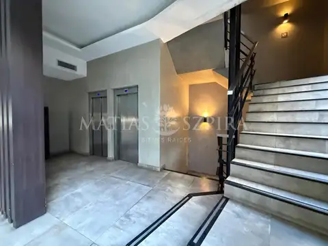 Oficina en Alquiler en Barrio Parque Leloir, USD 800